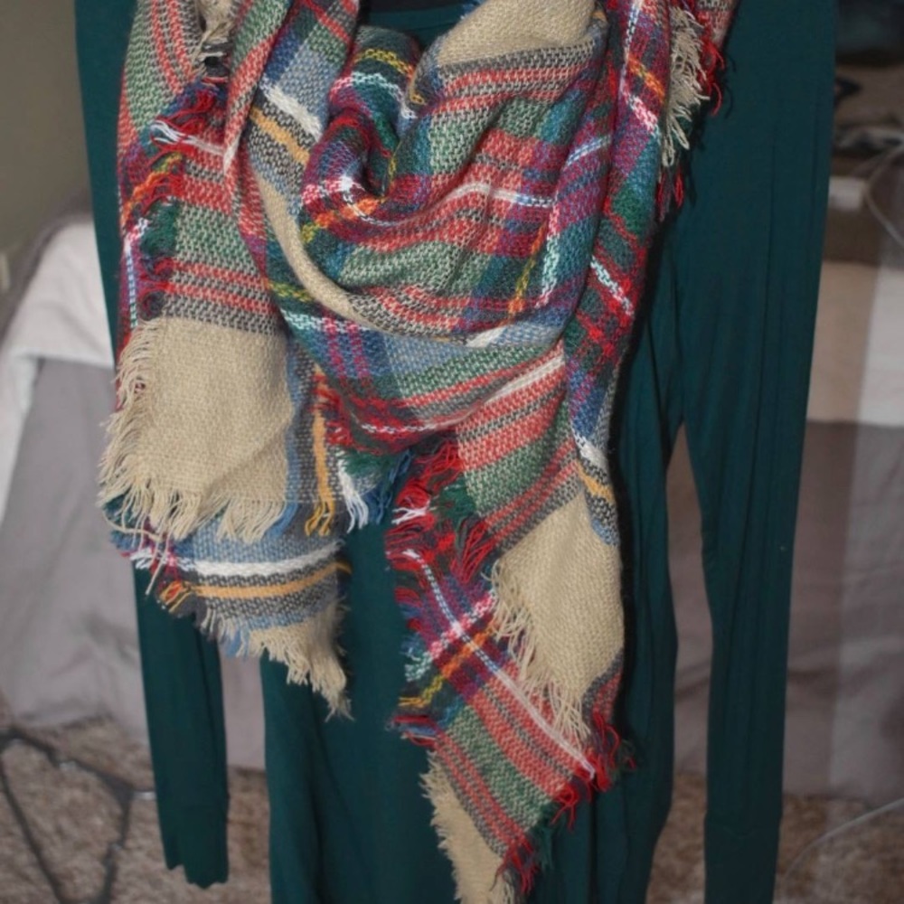 Plaid blanket scarf